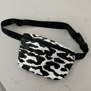 BNWT Aloha Collection Hip Pack